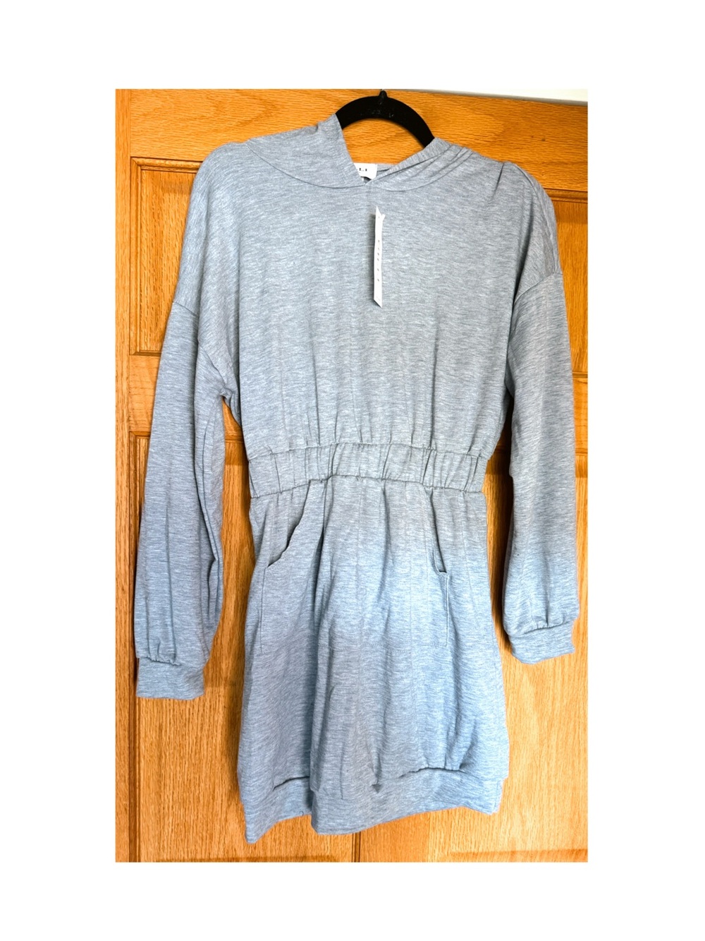 Gilli from Stitchfix NWT Women’s Hooded Lounge Dress w/ pockets - Gray size S